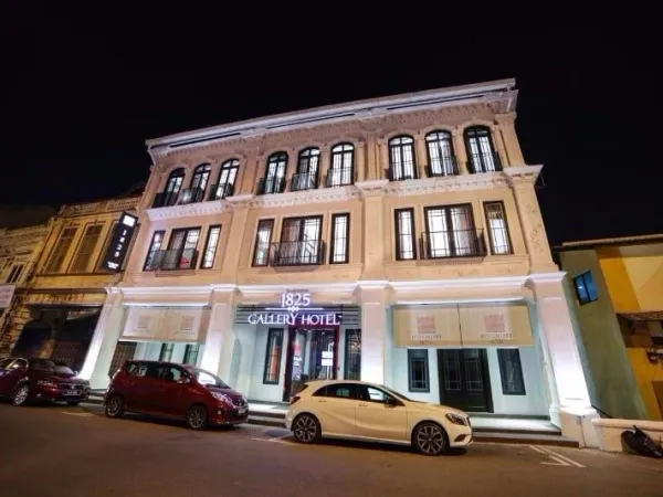 1825 Gallery Hotel