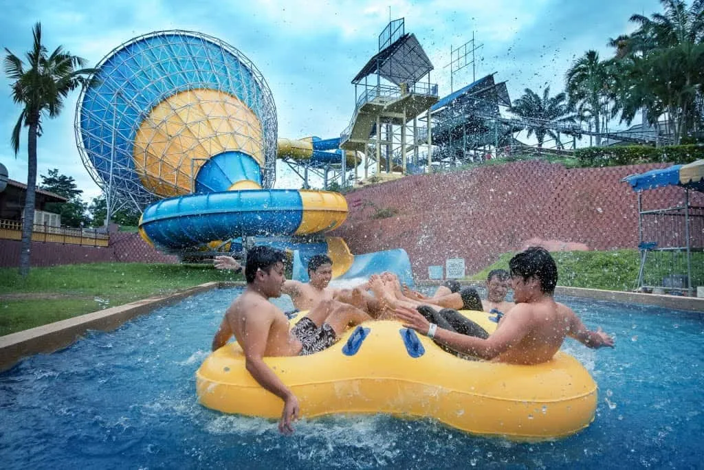 A Famosa Water Theme Park