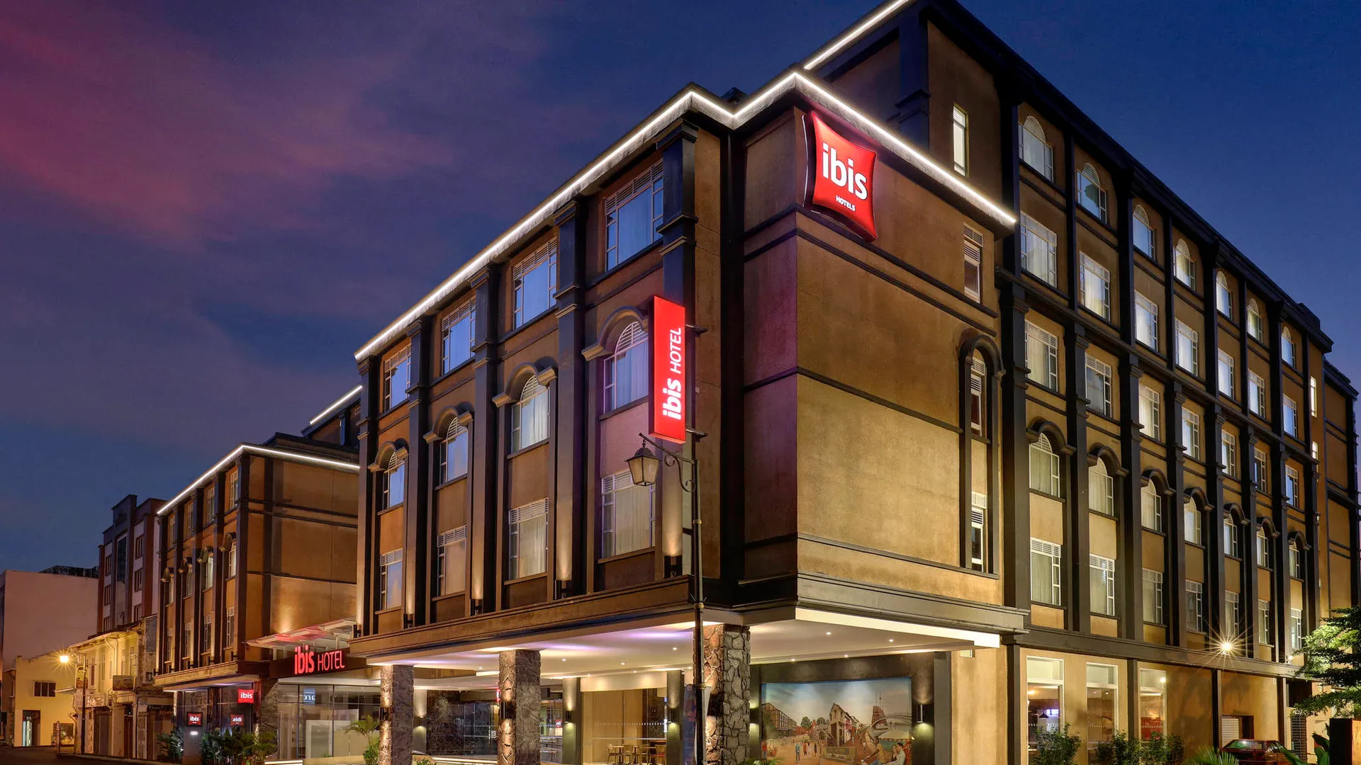Exterior of ibis Melaka hotel at night