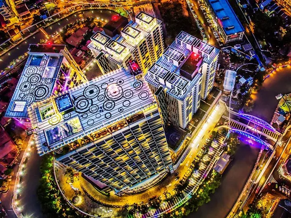 The Shore Hotel & Residences