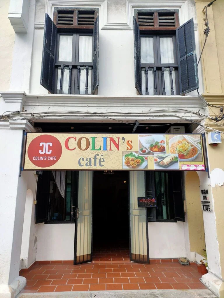 Colin's Cafe / Place